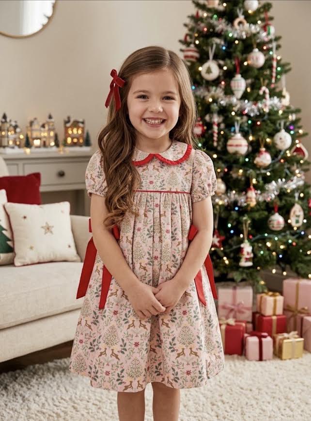 Claire & Charlie - Reindeer Float With Red Bows