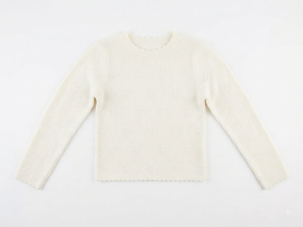 Design History Girls - Cream heart Sweater