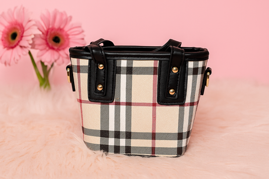 Bucket Burburry  Purse