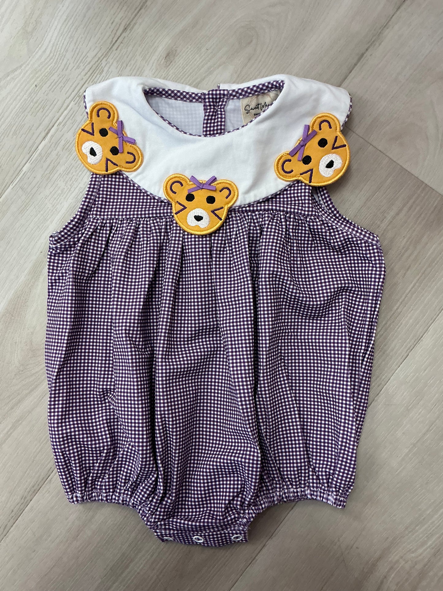 MCC + SMSC - Hey Fighting Tigers Girl Bubble