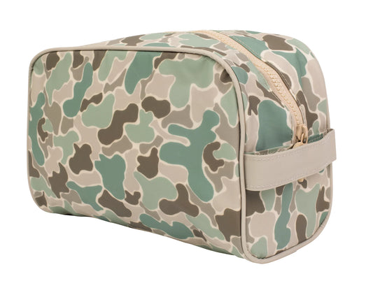 Apple Of My Isla - The Dopp Kit in Camo