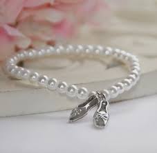 Collectables America - Ballerina Pearl Bracelet