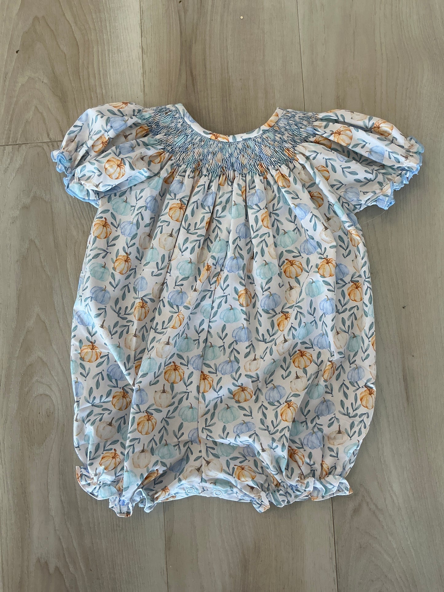 Charming Little One - Pumpkin fall garden bubble