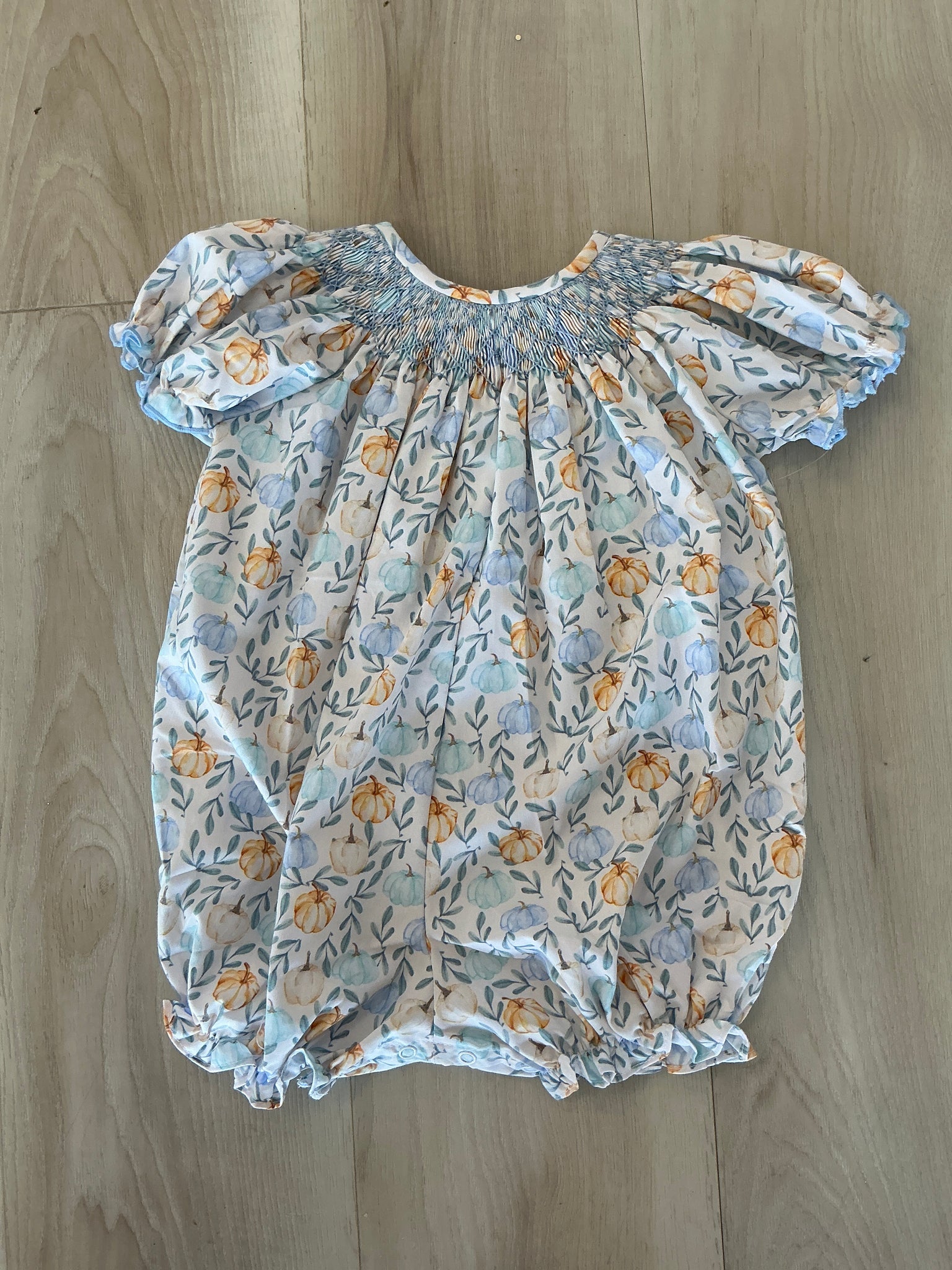 Charming Little One - Pumpkin fall garden bubble