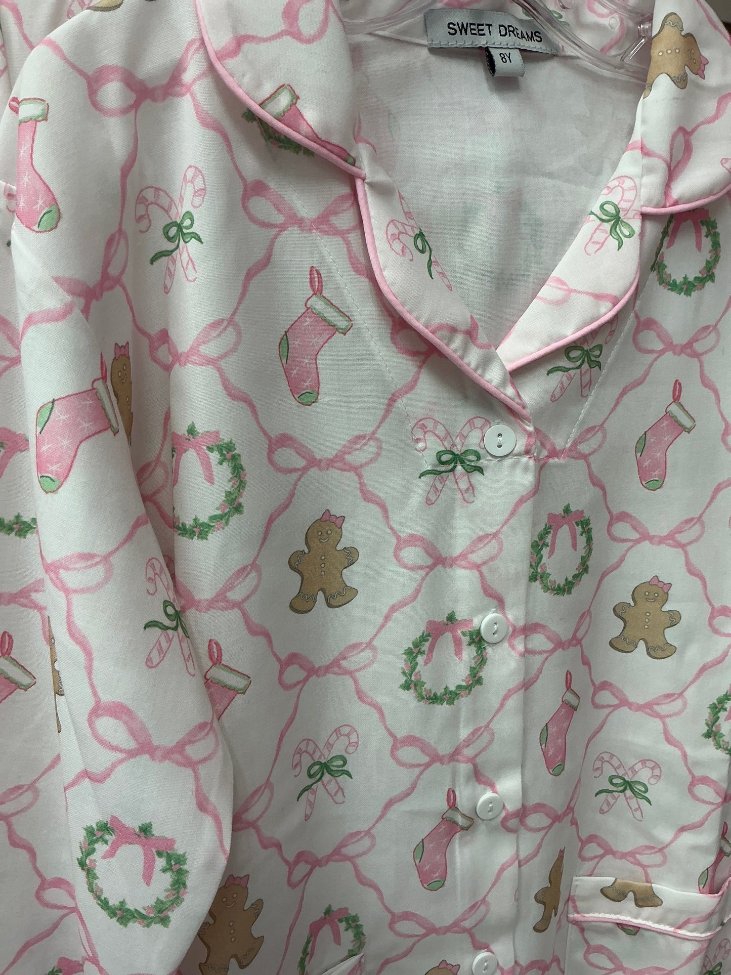 Sweet Dreams - Christmas Bow Trellis Print