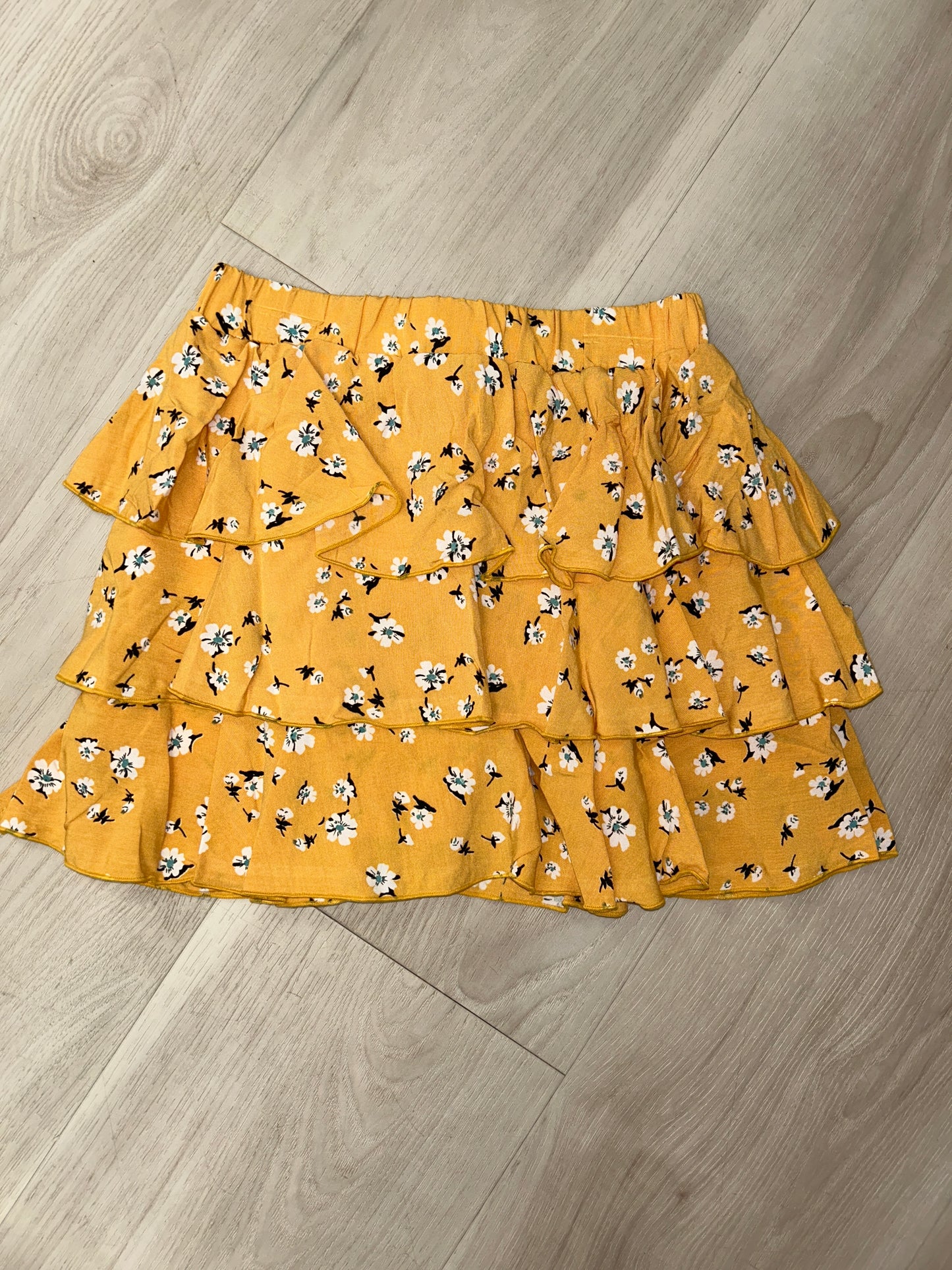 Joyous and Free - Tinsley Skort Gold French Daisy