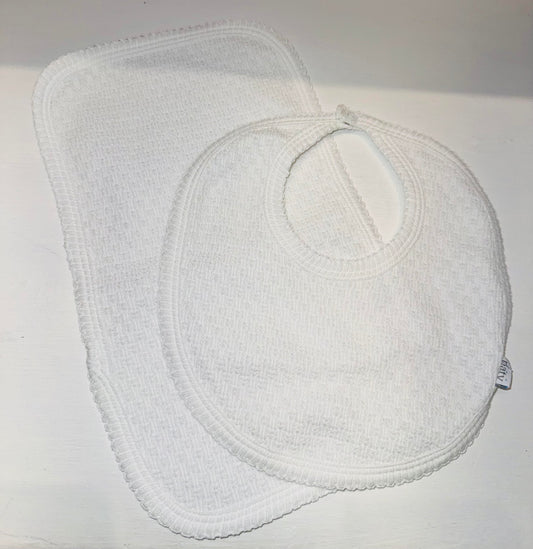 Paty - White Burp And Bib